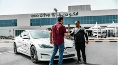 Reasons Expats Should Get A Driving License In Dubai